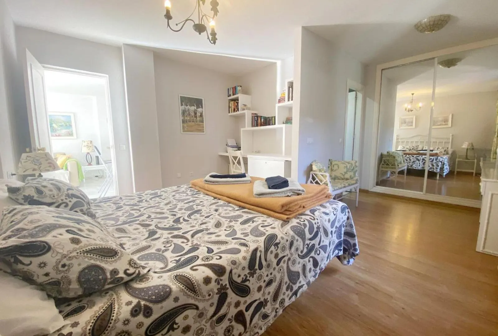 2 Bedroom With Spacious Terrace Pueblo Evita Benalmádena