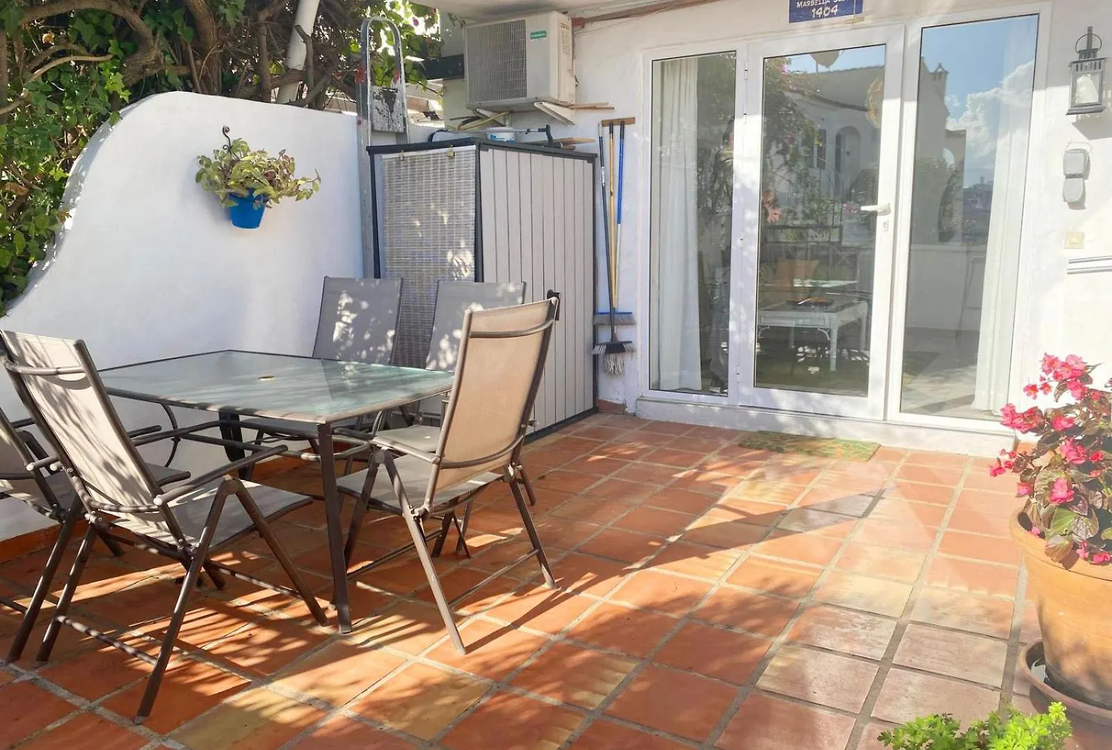 2 Bedroom With Spacious Terrace Pueblo Evita Benalmádena
